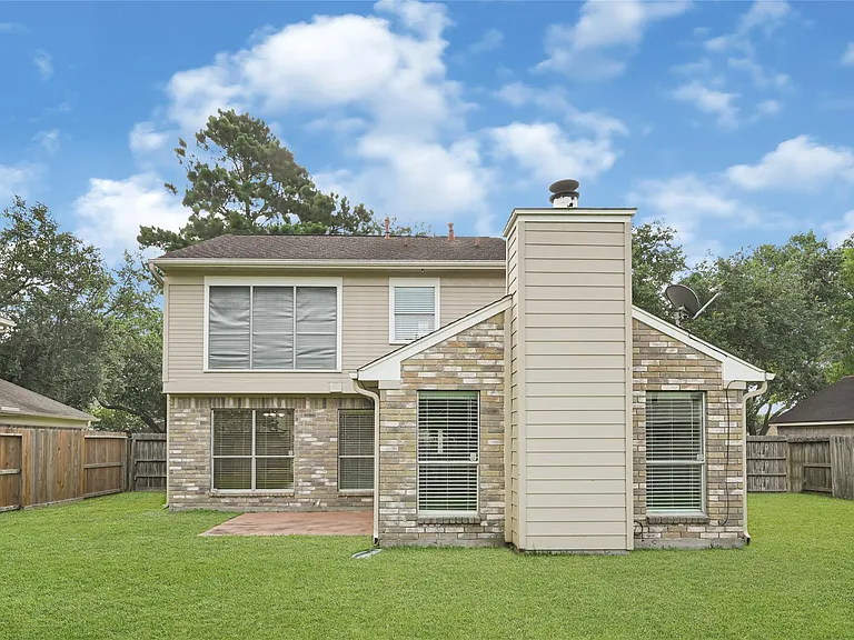 4010 Spring Garden Dr — Photo 19