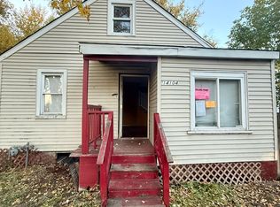 14104 S Claire Blvd, Robbins, IL 60472