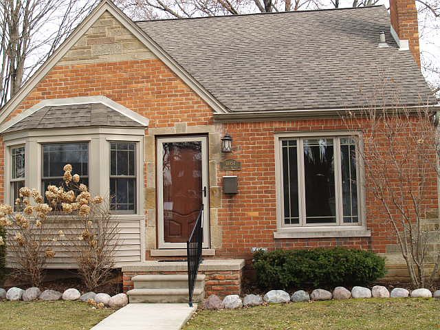 1st image of 10854 Hart Ave