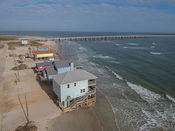 2nd image of 13130 Gulf Beach Dr