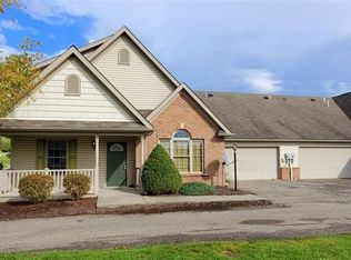 105 Arlington Dr, Slippery Rock, PA 16057