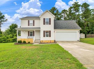 111 White Pine Dr, Raeford, NC 28376