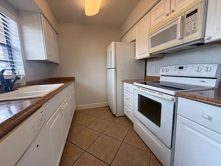 3750 S Atlantic Ave #16 — Photo 8