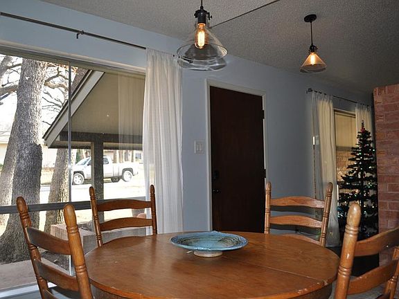 5th image of 2816 Blackwood Dr