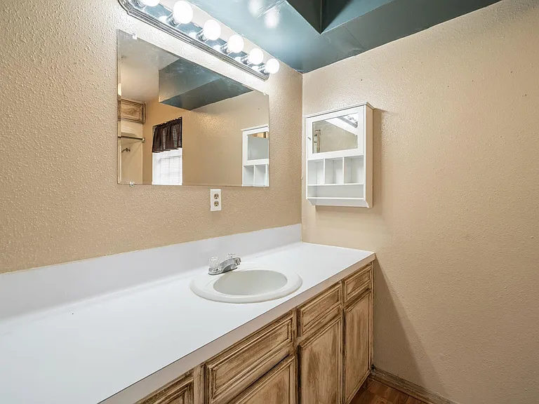 4027 Spring Branch Rd — Photo 14