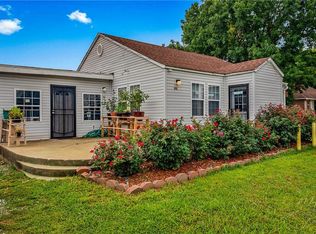 915 Christian Ave, Springdale, AR 72764