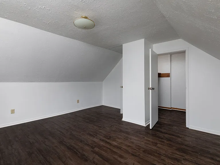 29449 Euclid Ave — Photo 14