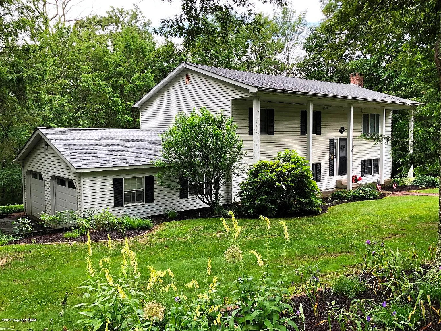 2508 Highview Dr photo 1