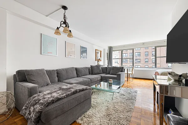 Sold by Keller Williams NYC | media 2