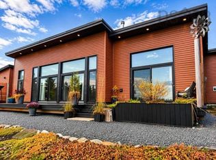 110 Kaakwogook Way, Halifax, NS B0J 1Y0