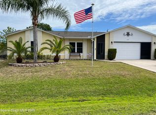 627 Rostock Cir NW, Palm Bay, FL 32907