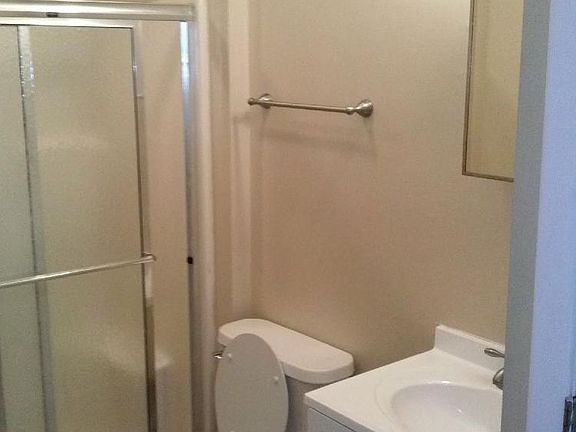 5th image of 4047 N Butler Ave