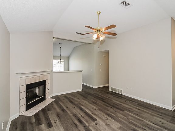 5th image of 4514 Lunsford Dr