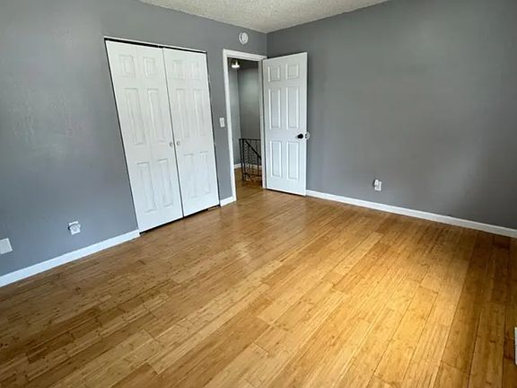 3rd image of 110 W Lake Shore Dr #6782d777a