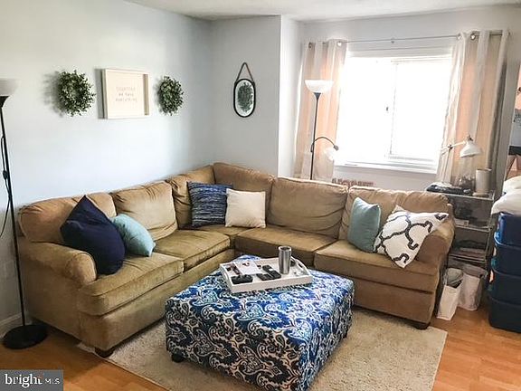 4th image of 1225 Martha Custis Dr APT 1204