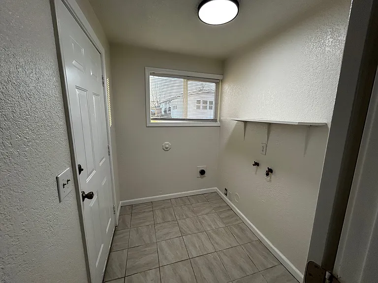 19920 67th Ave NE #52 — Photo 17