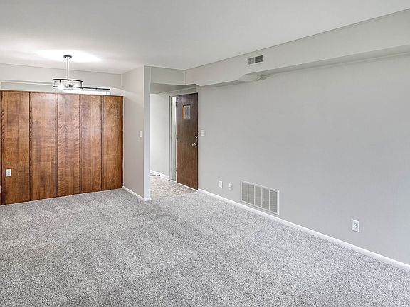 5th image of 4817 S 131st St APT 7
