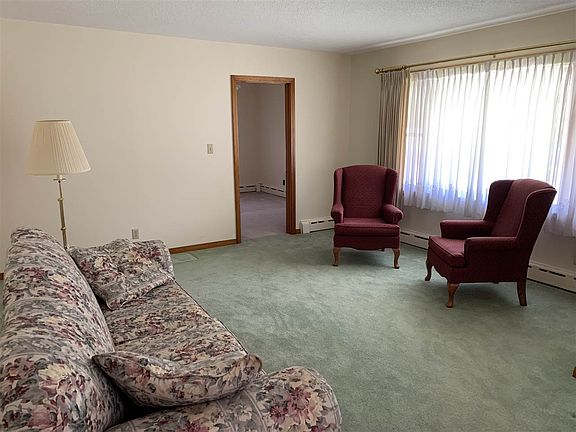 4th image of 65 Stoughton Ave