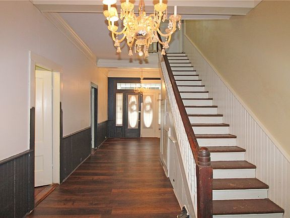 4th image of 417 Prairie Ave