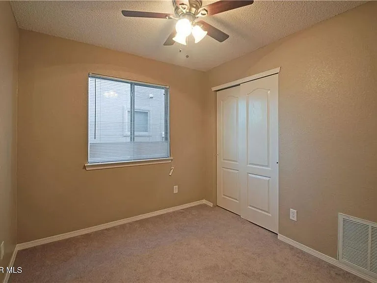 304 Jim Hofher Pl — Photo 15