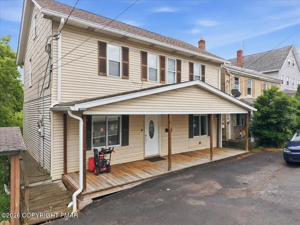 215 Towanda St, White Haven, PA 18661