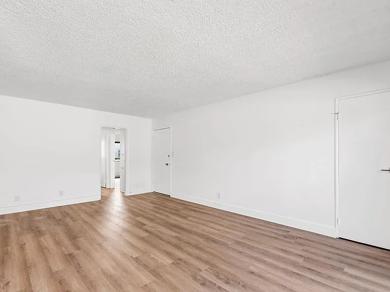 TALA Local at 1301 Havenhurst — Photo 45