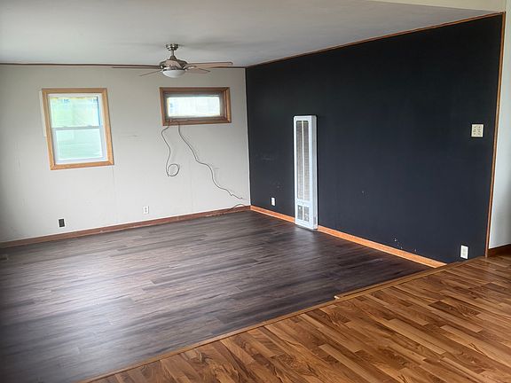 3rd image of 803 32nd St