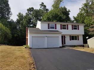 1106 Arch Hill Dr, North Chesterfield, VA 23236