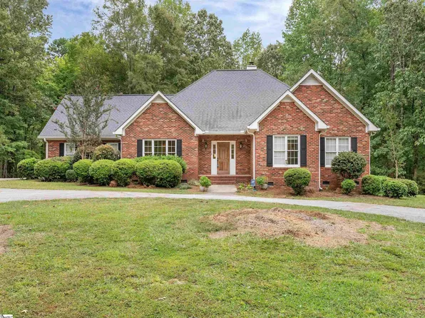 328 Wadsworth Ln, Clinton, SC 29325