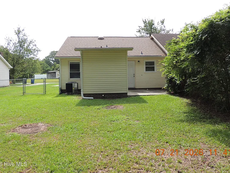 125 Pine Crest Dr — Photo 4