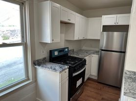 225 Vernon St, Worcester, MA