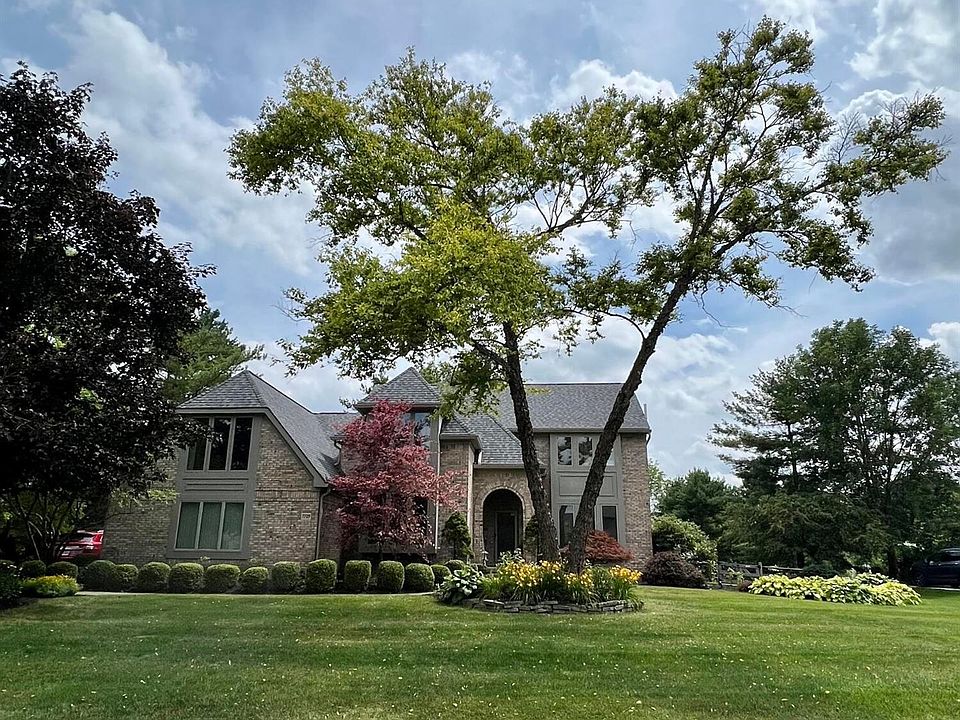 1st image of 7729 Laurelwood Dr NW