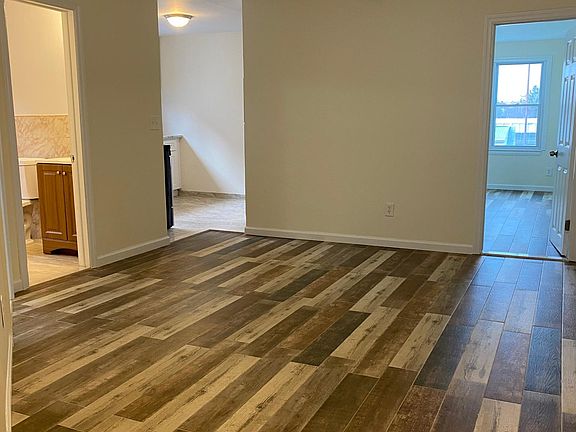 3rd image of 175 Lockwood Ave Floor 2