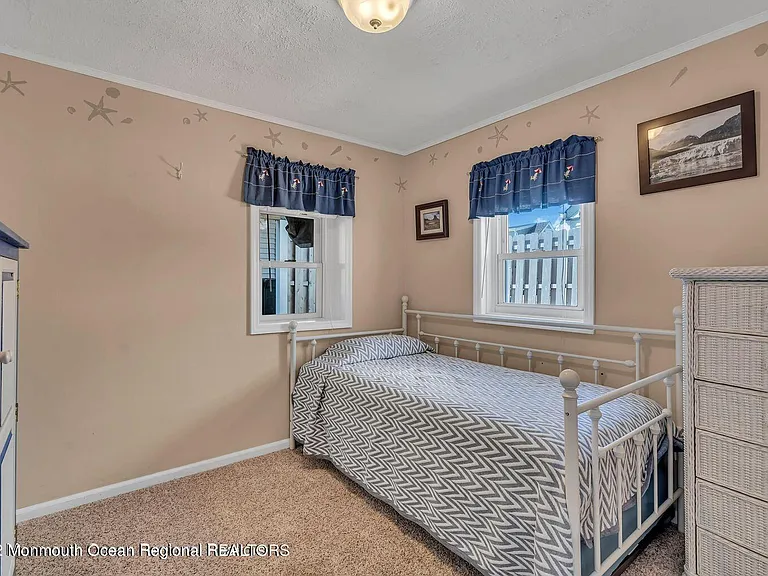 12 Inlet Dr — Photo 27