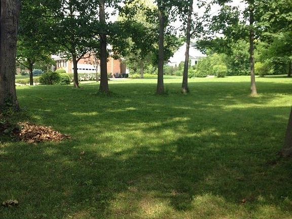 4th image of 100 Marymont Ct