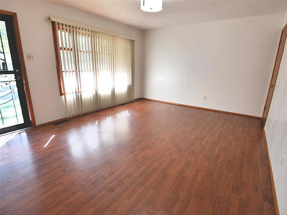 2nd image of 10723 Trask Dr