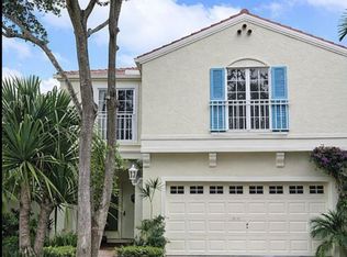 49 Vía Verona, Palm Beach Gardens, FL 33418