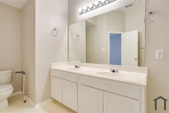 11808 Wispwillow Dr — Photo 6