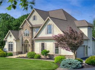 211 Klein Rd, Bath, PA 18014