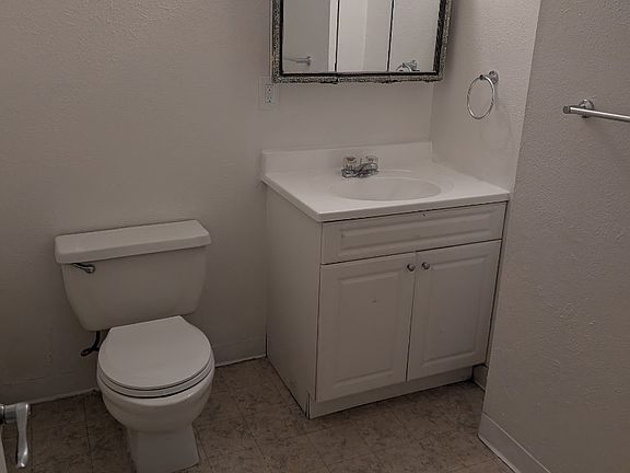 Unit Photo