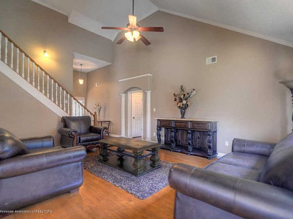 3rd image of 4195 Dockery Dr