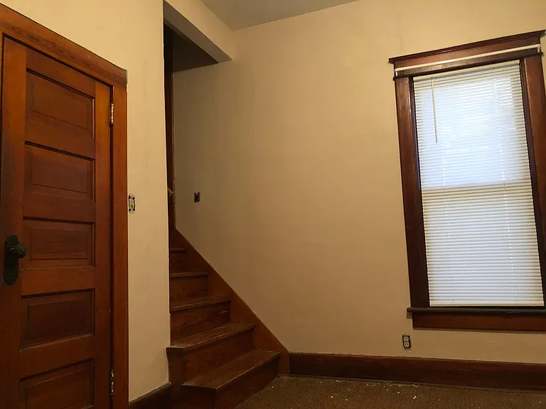 711 N C St — Photo 11