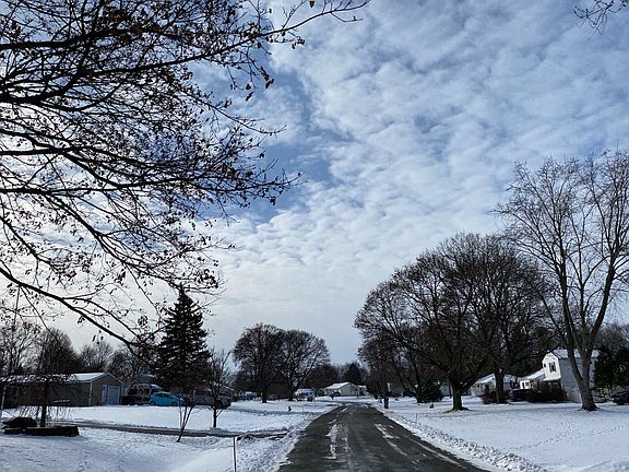 4th image of 24 Coronet Rd