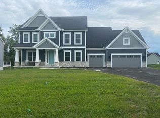4 Carolina Cherry Ct, Fairport, NY 14450
