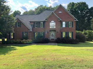 211 Wren Crossing Ln, Easley, SC 29642