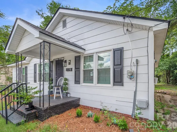 229 Acl Ave, Cheraw, SC 29520