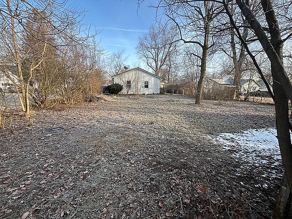 1212 W Wilkinson St, Goshen, IN 46528 | Zillow