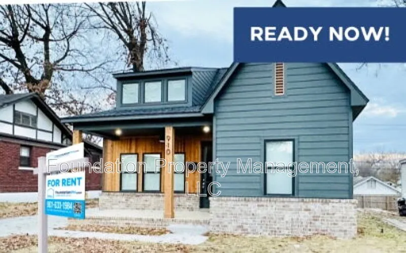 3 bed, 2.0 bath, 1292 sqft, $1,895 — Photo 1