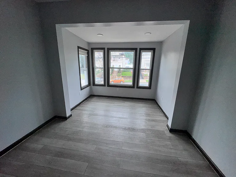 163 Elwood Ave #G1 — Photo 3