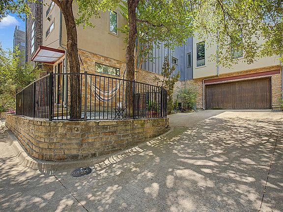5th image of 432 Trinity River Cir